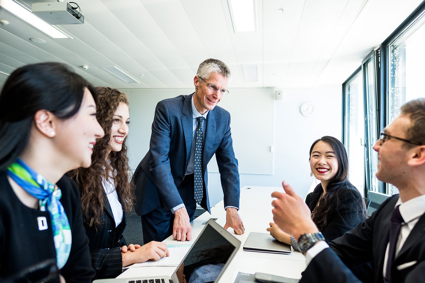 Bachelor Degree Course EHL Campus (Singapore)